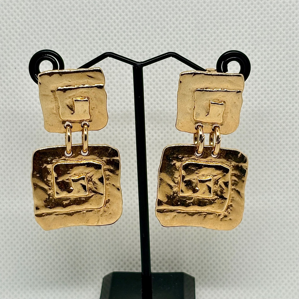 Vintage Parklane Hammered Gold Geometric Dangle Earrings, 70s To 80s Jewelry